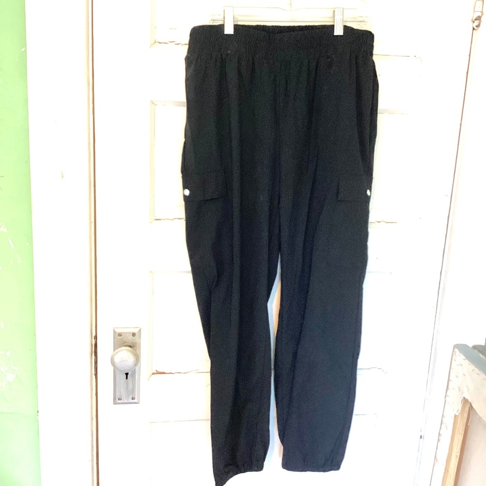 black nylon cargo pants medium